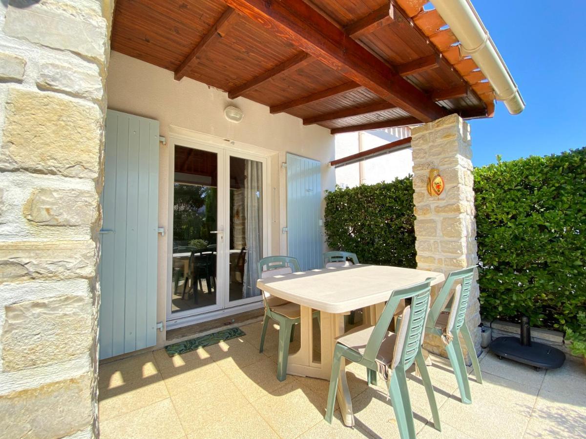 Villa "Les Jardins De Saint Palais Sur Mer" Екстер'єр фото